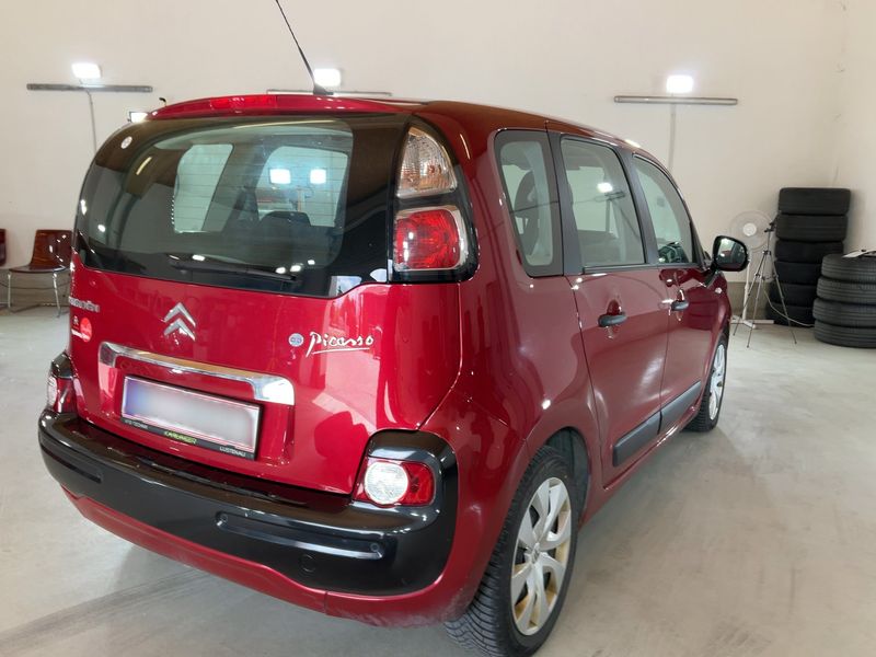 Citroen C3 Picasso 1.4 VTi Seduction 2011 – снимка 8