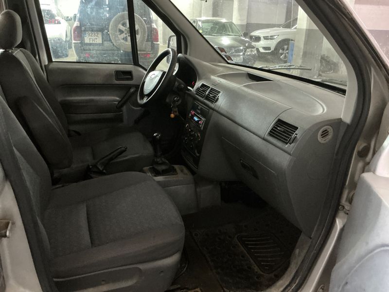 Ford Tourneo Connect 1.8 TDCi Kombi kurz 2005 – снимка 3