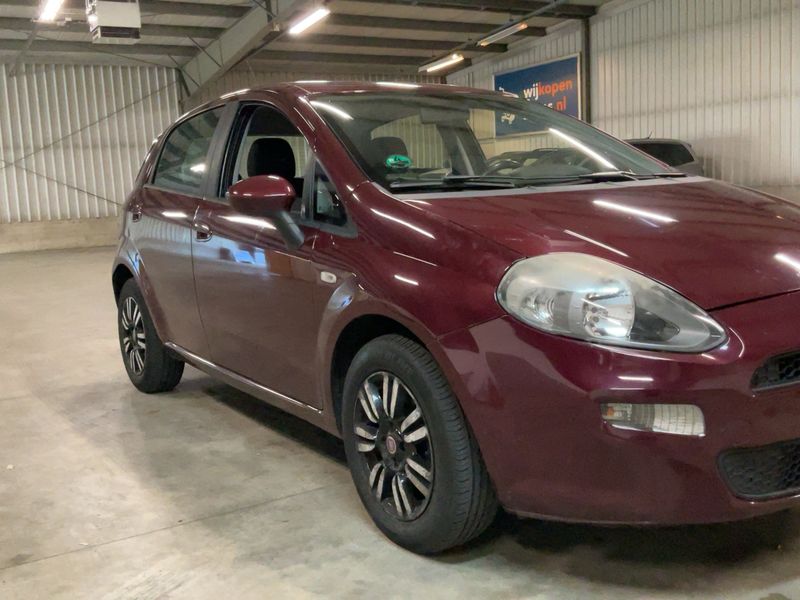 Fiat Punto 0.9 More 2012 – снимка 12