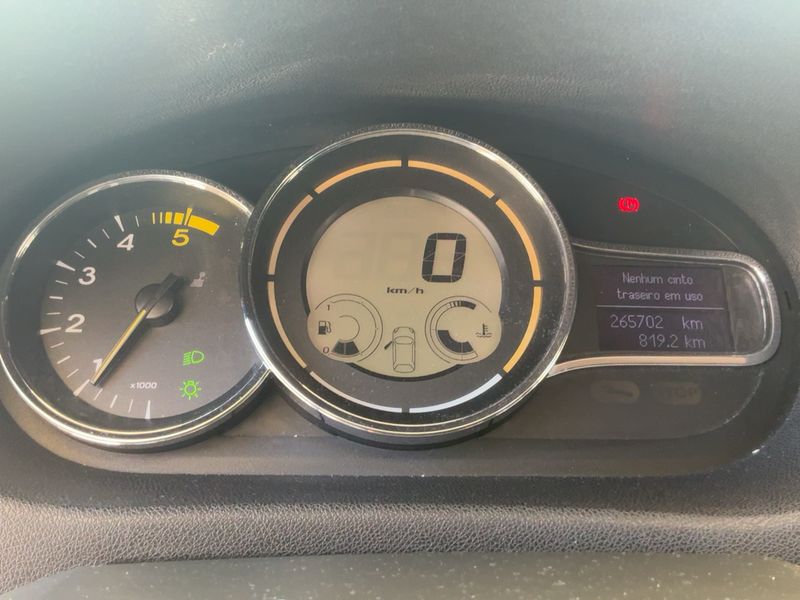 Renault Megane 1.6 dCi Dynamique 2013 – снимка 18