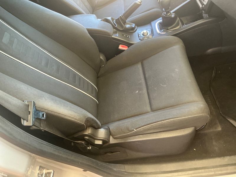 Renault Megane 1.6 dCi Dynamique 2013 – снимка 24