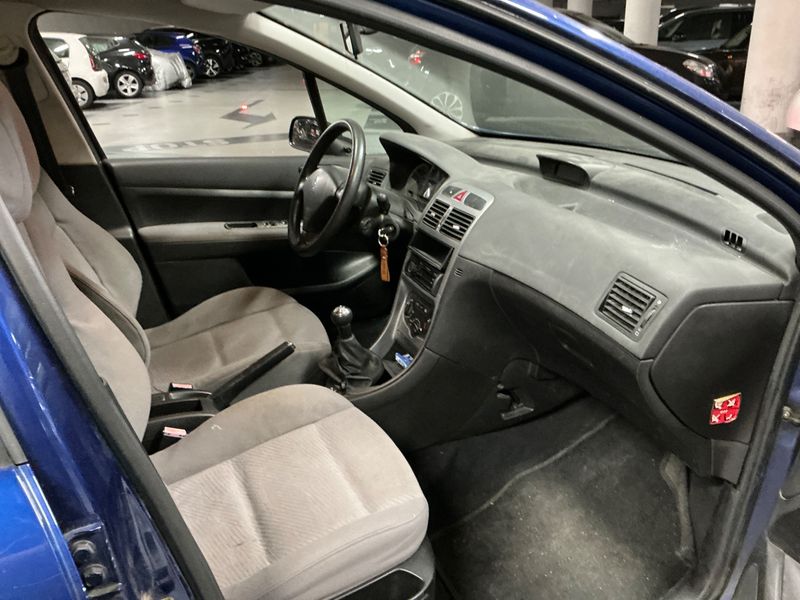 Peugeot 307 1.6 XR 2002 – снимка 3