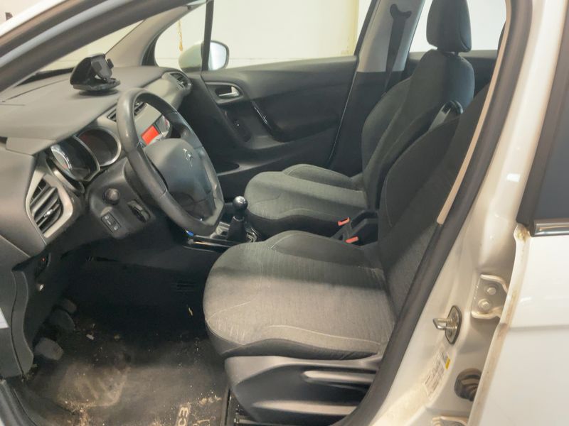 Citroen C3 1.6 Blue-HDi Selection 2016 – снимка 11