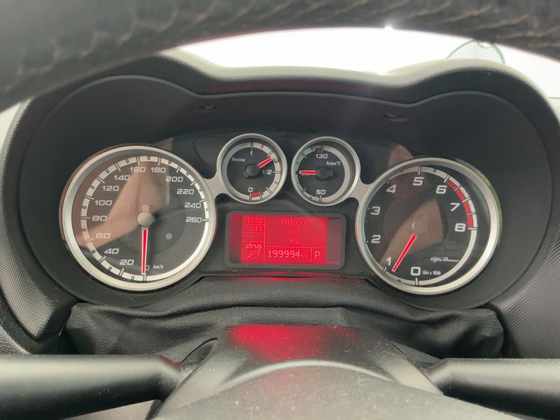 Alfa Romeo MiTo 1.4 Turbo Racer 2015 – снимка 19