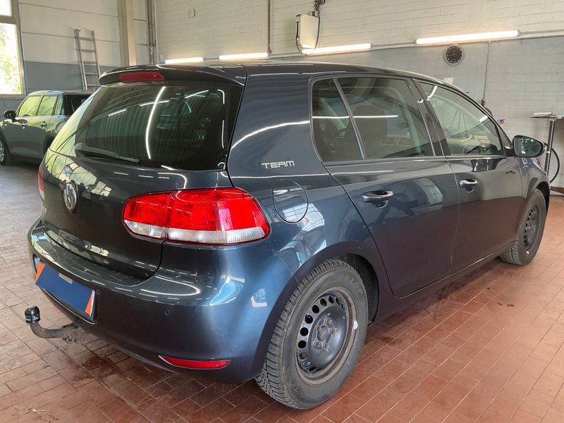 Volkswagen Golf VI 1.2 TSI Team 2011 – снимка 2