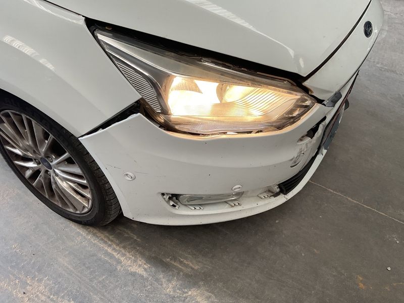 Ford C-Max 1.5 TDCi Titanium 2016 – снимка 33