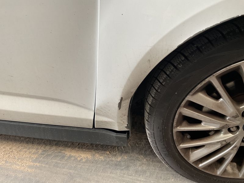 Ford C-Max 1.5 TDCi Titanium 2016 – снимка 22