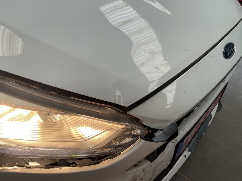 Ford C-Max 1.5 TDCi Titanium 2016 – снимка 36