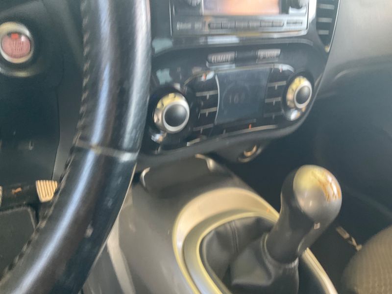 Nissan Juke 1.6 Tekna 2012 – снимка 28