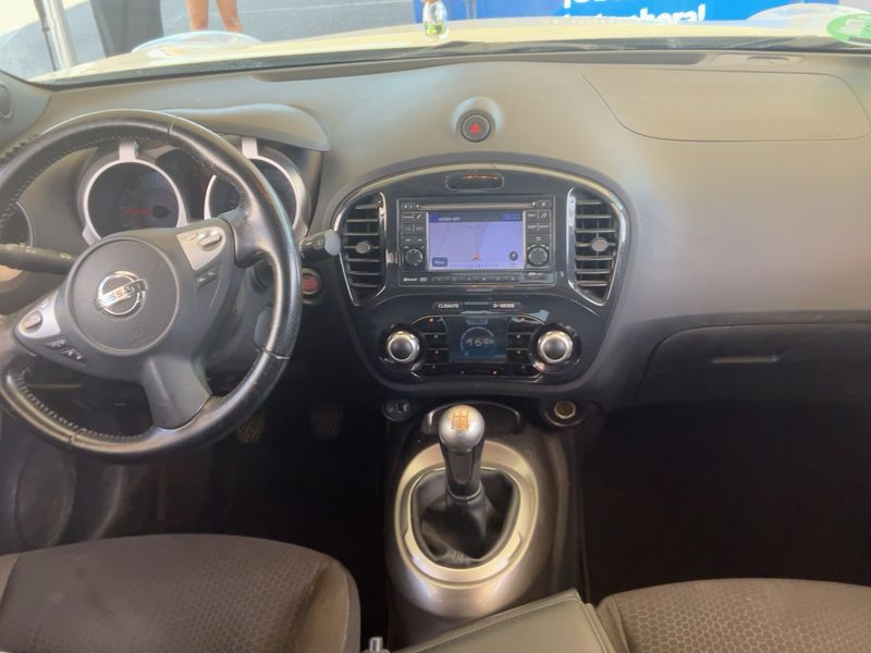 Nissan Juke 1.6 Tekna 2012 – снимка 17