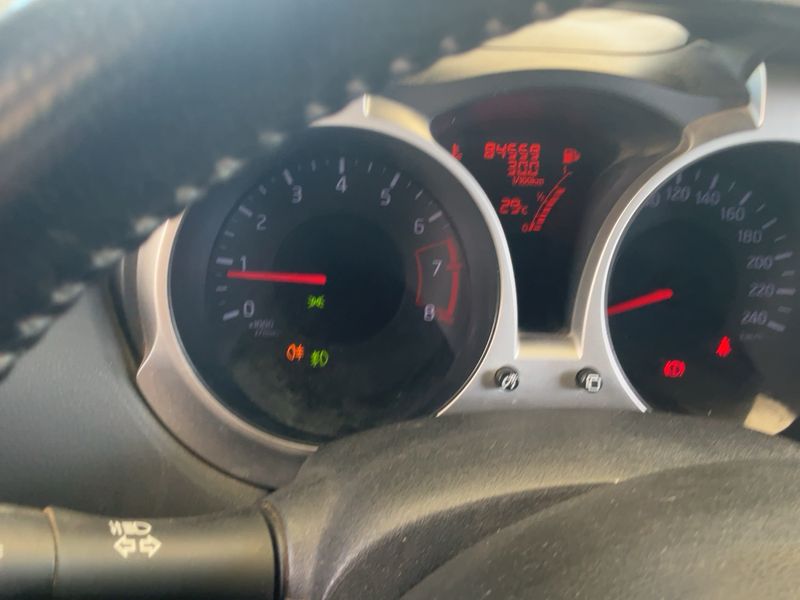 Nissan Juke 1.6 Tekna 2012 – снимка 18