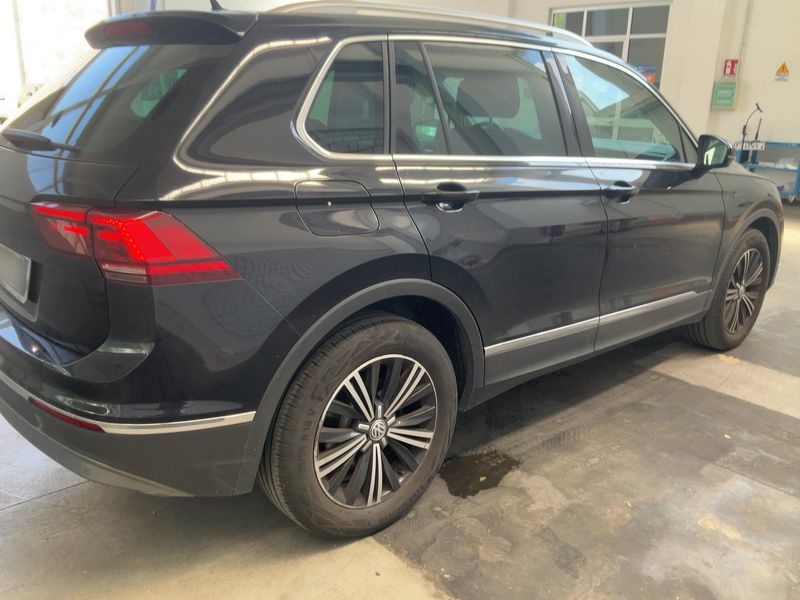 Volkswagen Tiguan 2.0 TDI Executive 4Motion BlueMotion Tech 2016 – снимка 8