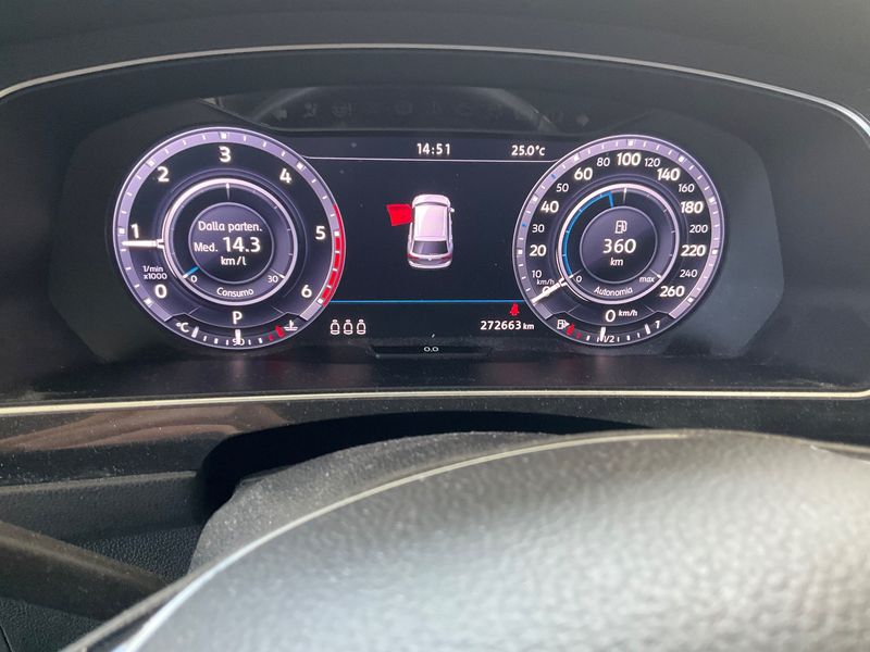 Volkswagen Tiguan 2.0 TDI Executive 4Motion BlueMotion Tech 2016 – снимка 18