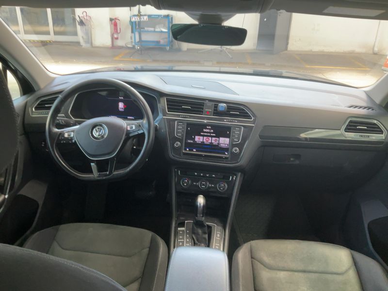 Volkswagen Tiguan 2.0 TDI Executive 4Motion BlueMotion Tech 2016 – снимка 17