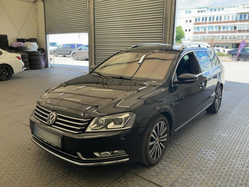 Volkswagen Passat 2.0 TDI Highline BlueMotion Tech 2013 – снимка 1