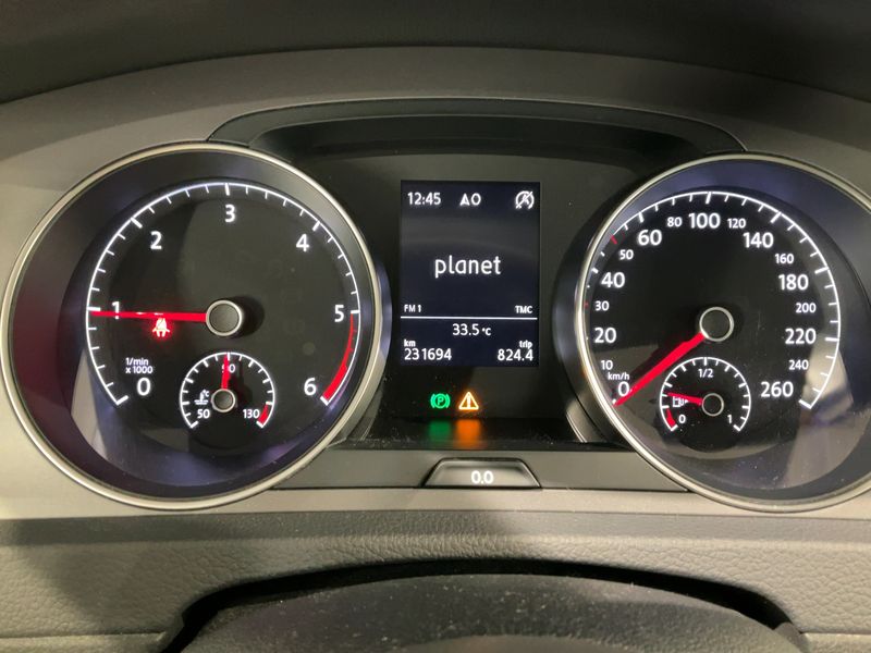 Volkswagen Golf VII 2.0 TDI Lounge BlueMotion Tech 2015 – снимка 19