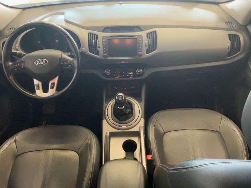 Kia Sportage 1.7 CRDi X-Tech 4x2 2015 – снимка 17