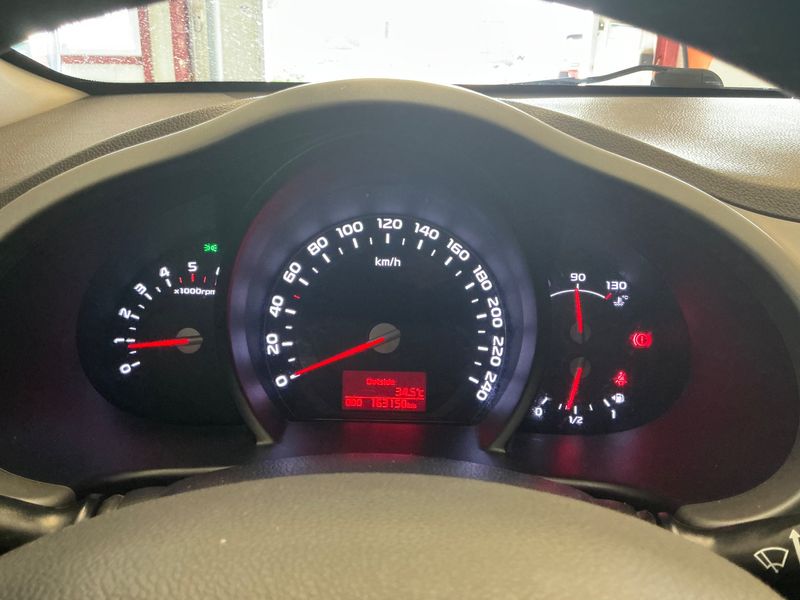 Kia Sportage 1.7 CRDi X-Tech 4x2 2015 – снимка 18