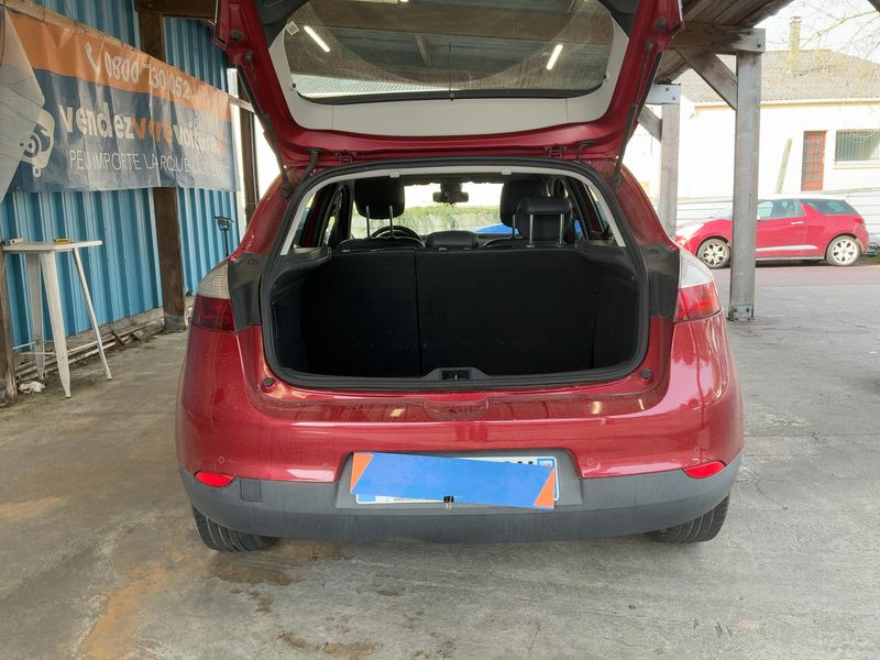 Renault Megane 1.2 Zen 2015 – снимка 15