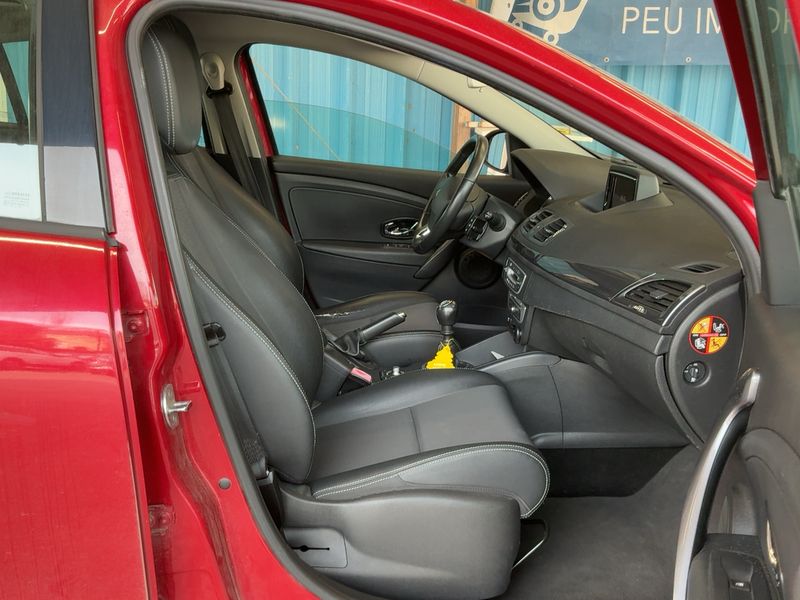 Renault Megane 1.2 Zen 2015 – снимка 16