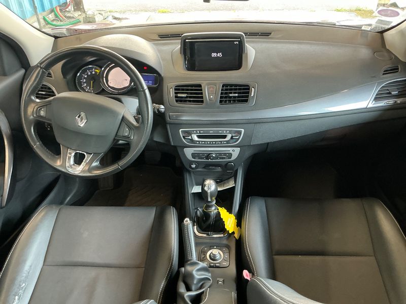 Renault Megane 1.2 Zen 2015 – снимка 17