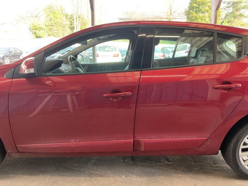 Renault Megane 1.2 Zen 2015 – снимка 4