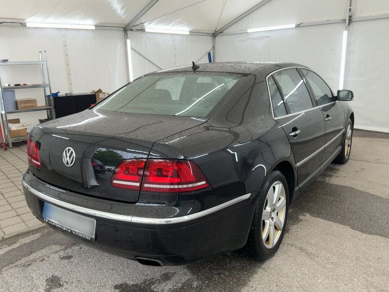 Volkswagen Phaeton 4.2 V8 4Motion 2015 – снимка 8