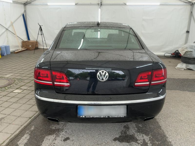 Volkswagen Phaeton 4.2 V8 4Motion 2015 – снимка 7