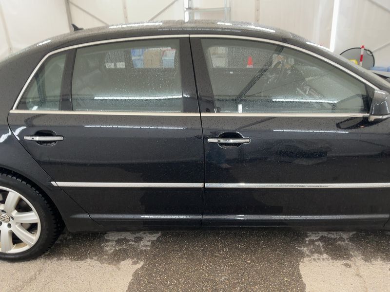 Volkswagen Phaeton 4.2 V8 4Motion 2015 – снимка 10