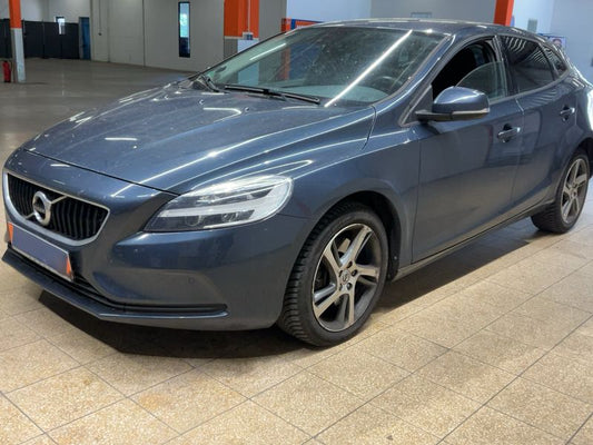 Volvo V40 2.0 D4 Momentum 2016 – снимка 1
