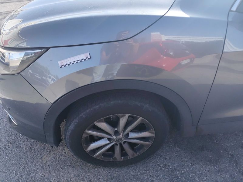 Nissan Qashqai 1.6 dCi Acenta 2015 – снимка 26