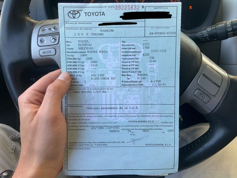 Toyota Auris 2.0 D-4D Basis 2007 – снимка 6