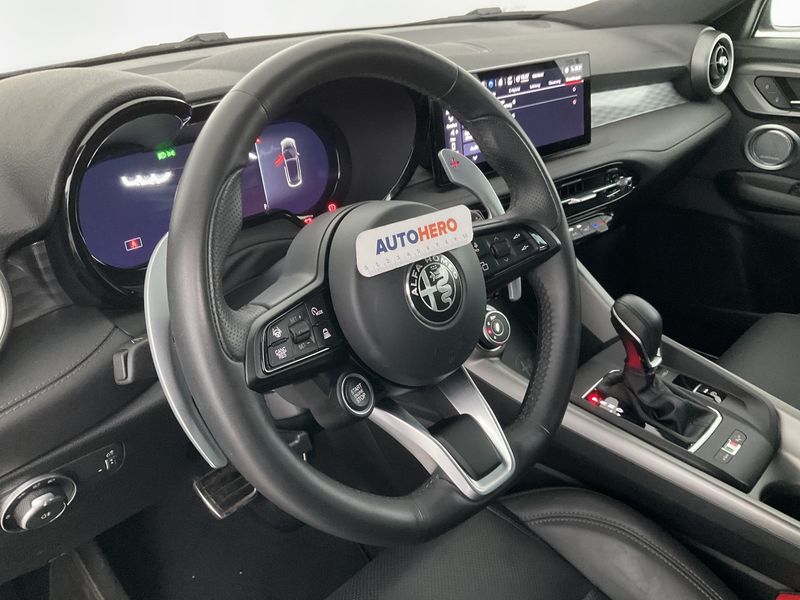 Alfa Romeo Tonale 1.3 Plug-in Hybrid Edizione Speciale AWD 2023 – снимка 22