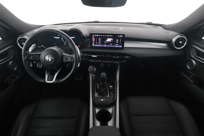 Alfa Romeo Tonale 1.3 Plug-in Hybrid Edizione Speciale AWD 2023 – снимка 17
