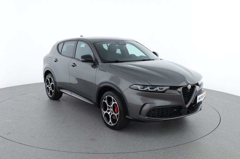 Alfa Romeo Tonale 1.3 Plug-in Hybrid Edizione Speciale AWD 2023 – снимка 12