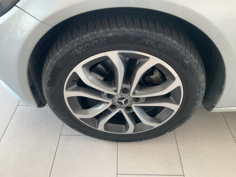 Mercedes-Benz C-Klasse C 220 d T 4Matic AMG Sport 2018 – снимка 3
