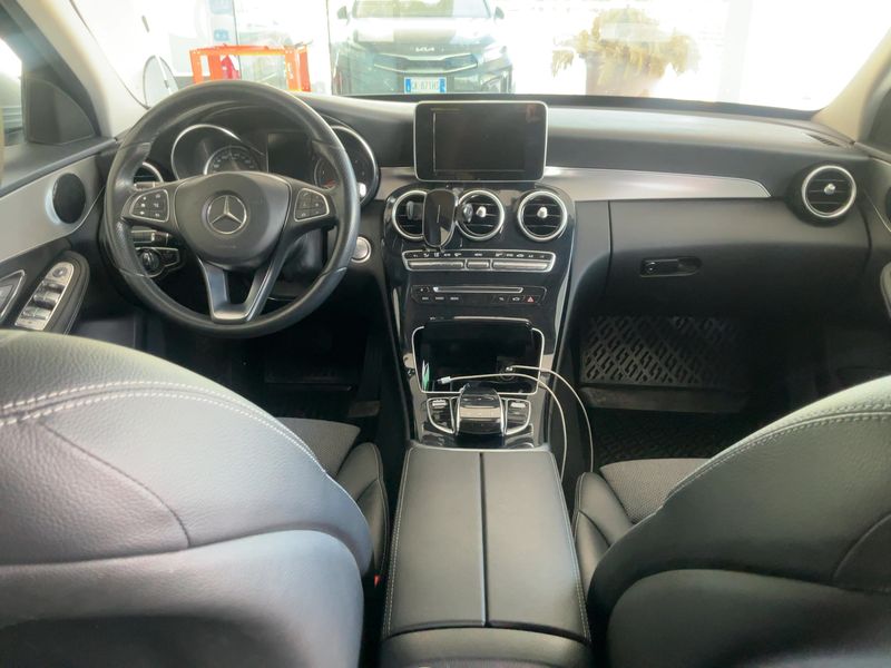 Mercedes-Benz C-Klasse C 220 d T 4Matic AMG Sport 2018 – снимка 17