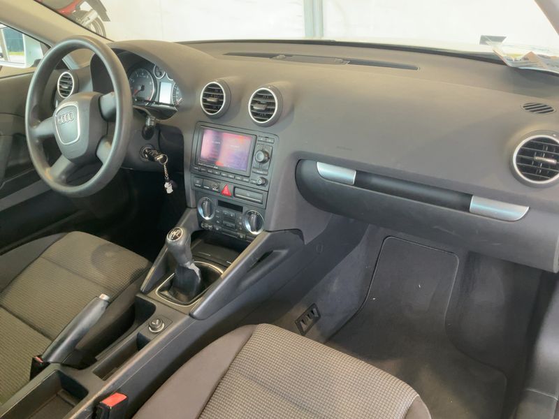 Audi A3 1.6 Attraction 2008 – снимка 17
