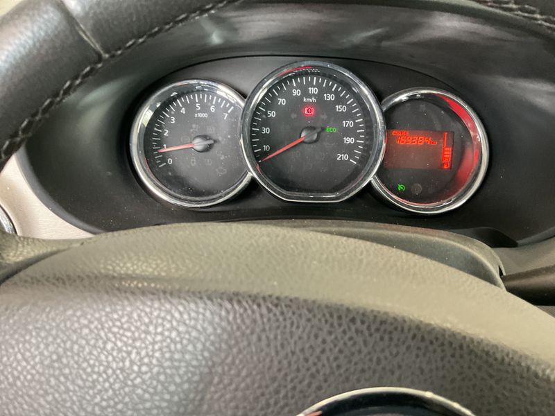 Dacia Lodgy 1.2 TCe Laureate 2014 – снимка 4