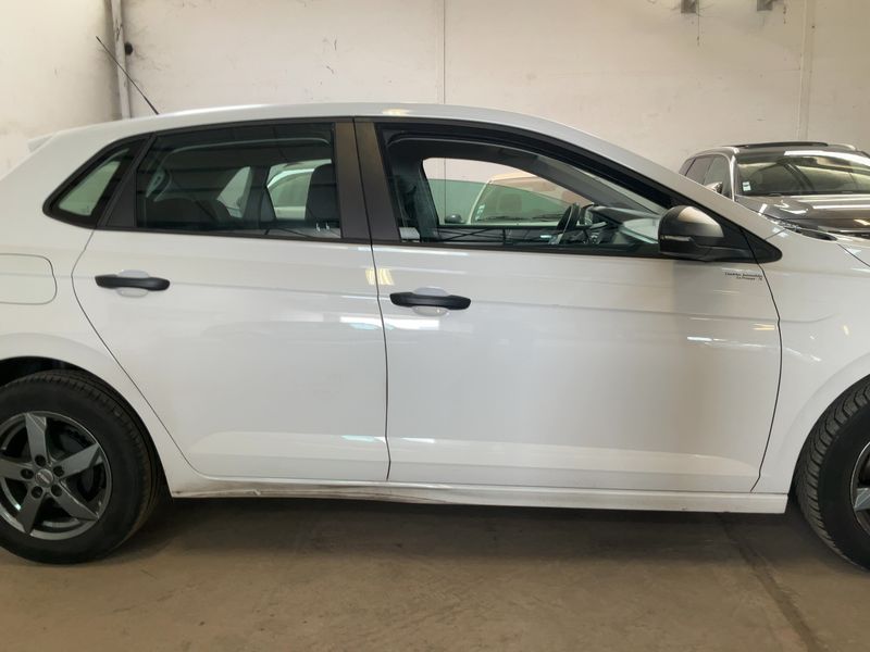 Volkswagen Polo 1.6 TDI Trendline 2018 – снимка 10