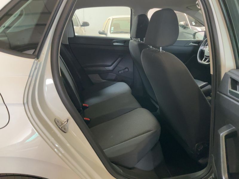 Volkswagen Polo 1.6 TDI Trendline 2018 – снимка 19