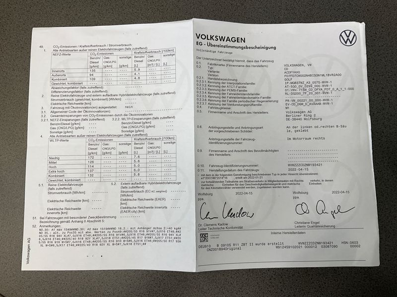 Volkswagen Golf VIII 1.5 eTSI ACT R-Line 2022 – снимка 22