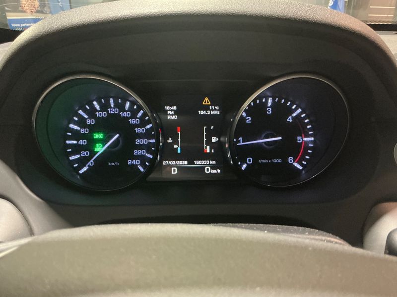 Land Rover Discovery Sport 2.0 Td4 HSE Luxury 2015 – снимка 18