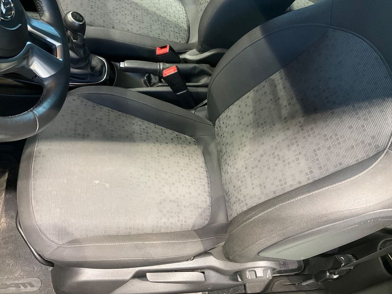 Opel Adam 1.4 Jam 2018 – снимка 22