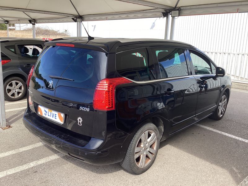 Peugeot 5008 2.0 HDi Sport Pack 2010 – снимка 2