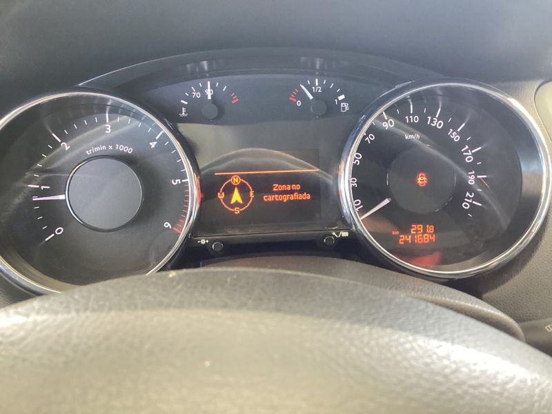 Peugeot 5008 2.0 HDi Sport Pack 2010 – снимка 4