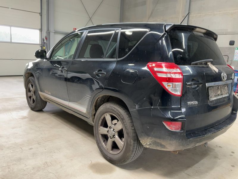 Toyota RAV 4 2.0 Life 2012 – снимка 6