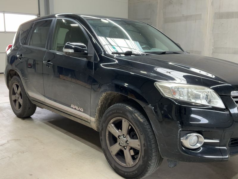 Toyota RAV 4 2.0 Life 2012 – снимка 12