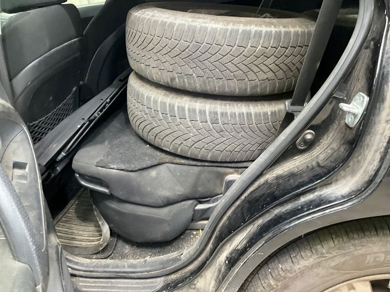 Toyota RAV 4 2.0 Life 2012 – снимка 39