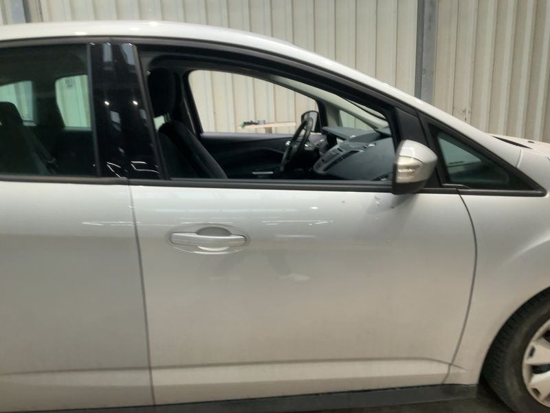 Ford C-Max 1.6 Ti-VCT Trend 2011 – снимка 10
